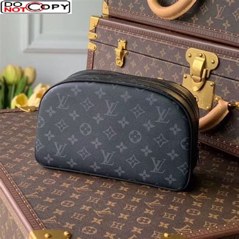 toiletry bag lv|louis vuitton toiletry bag canada.